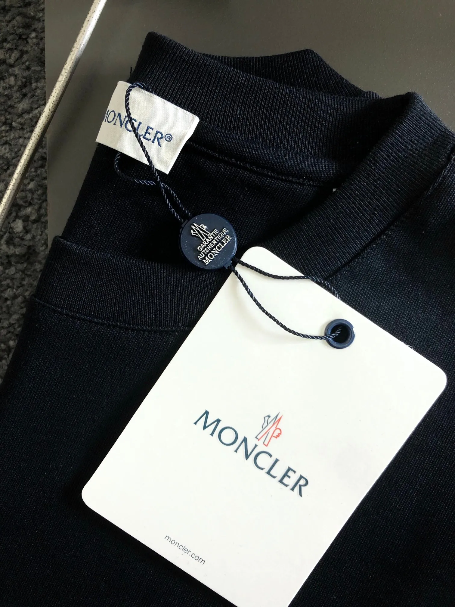 Camiseta Moncler Preta 19