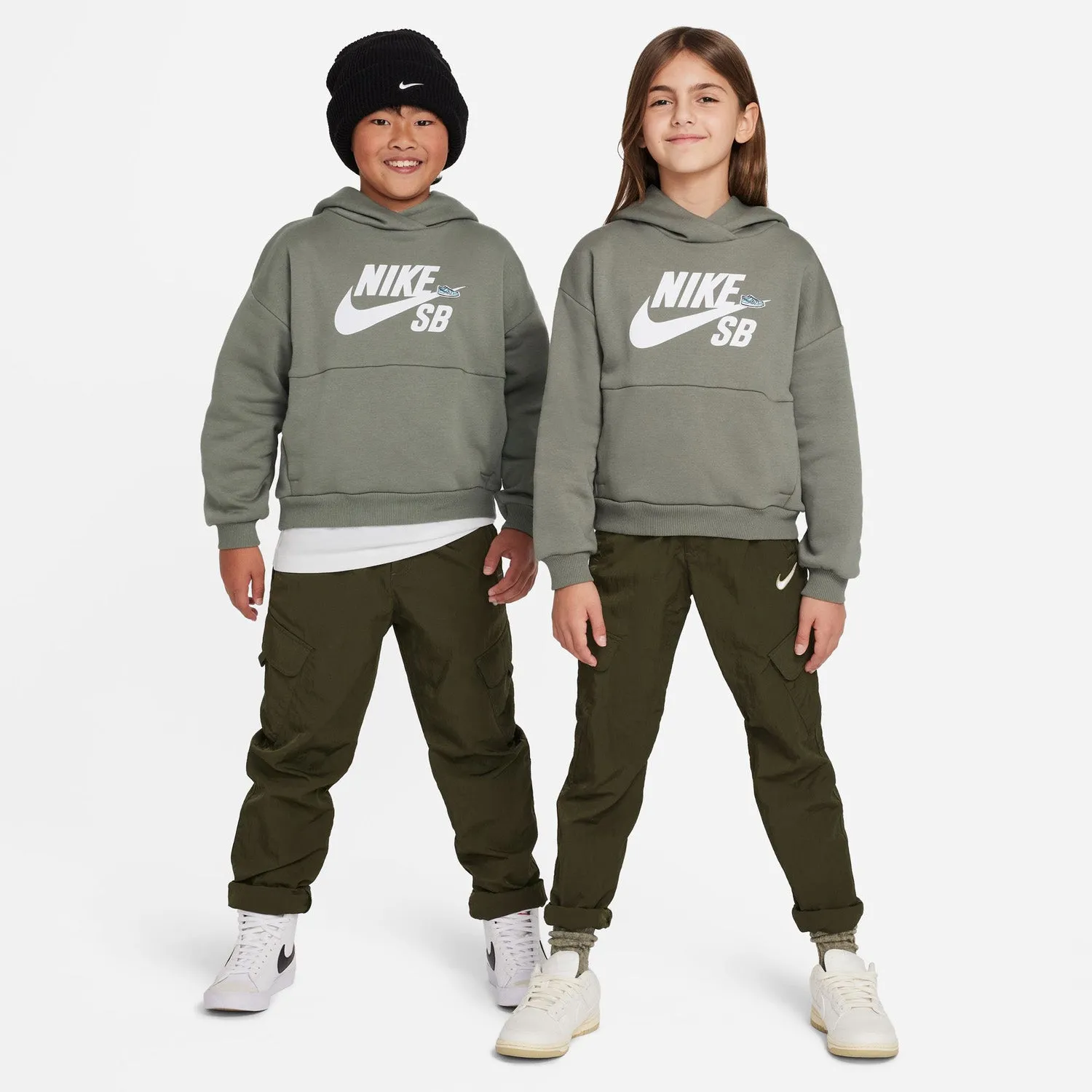 Nike SB Kid's Icon Fleece EasyOn Hoodie Dark Stucco/White