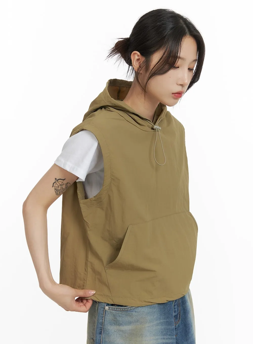 Nylon Pocket Hooded Vest CM426