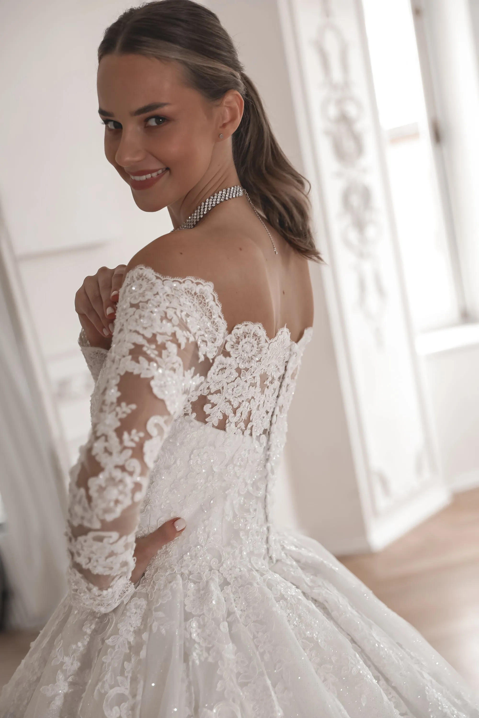 Off-the-Shoulder Lace Ball Gown Nuria