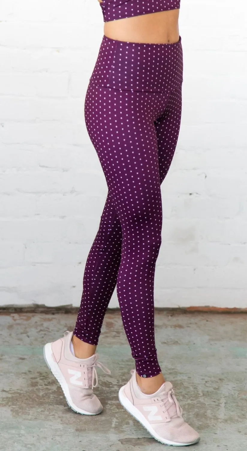 Onzie High Rise Legging Aubergine Dot